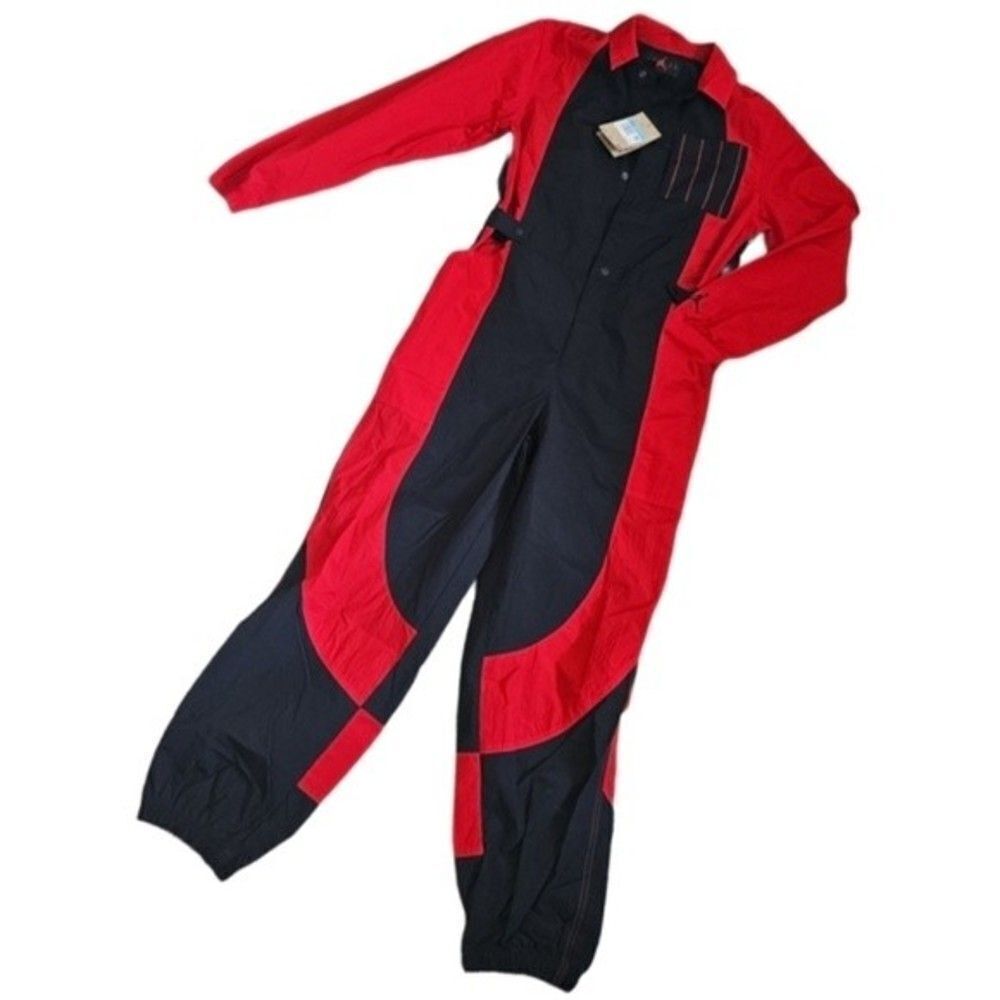 Jordan Jumpsuit Windbreaker Size Medium Red Black Full Bodysuit move to zero